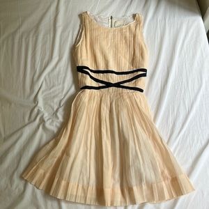 Band of Outsiders women light peach pleated dress size 0